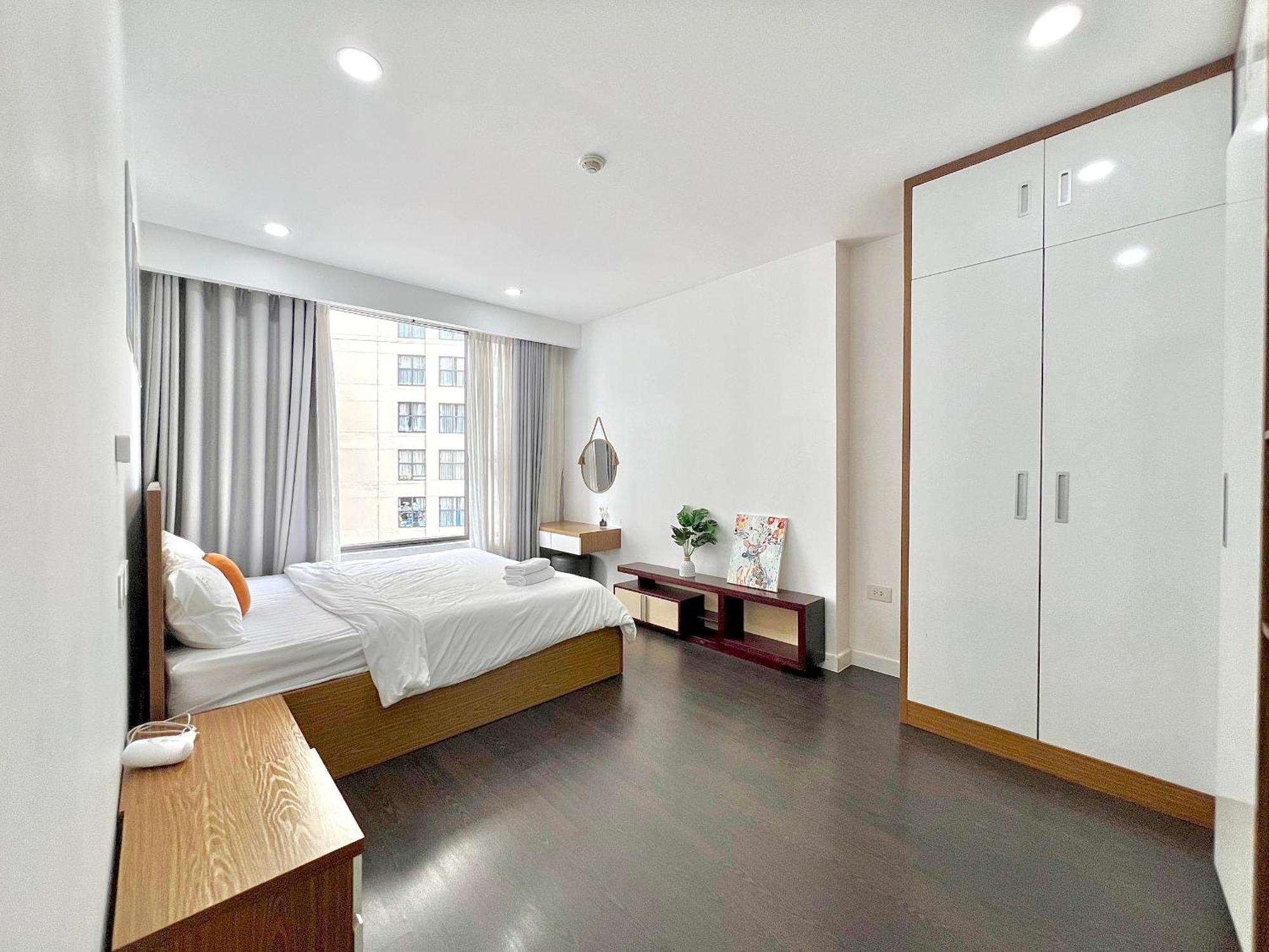 Căn hộ Golden Apartment- In Central-balcony-all New TP. Hồ Chí Minh